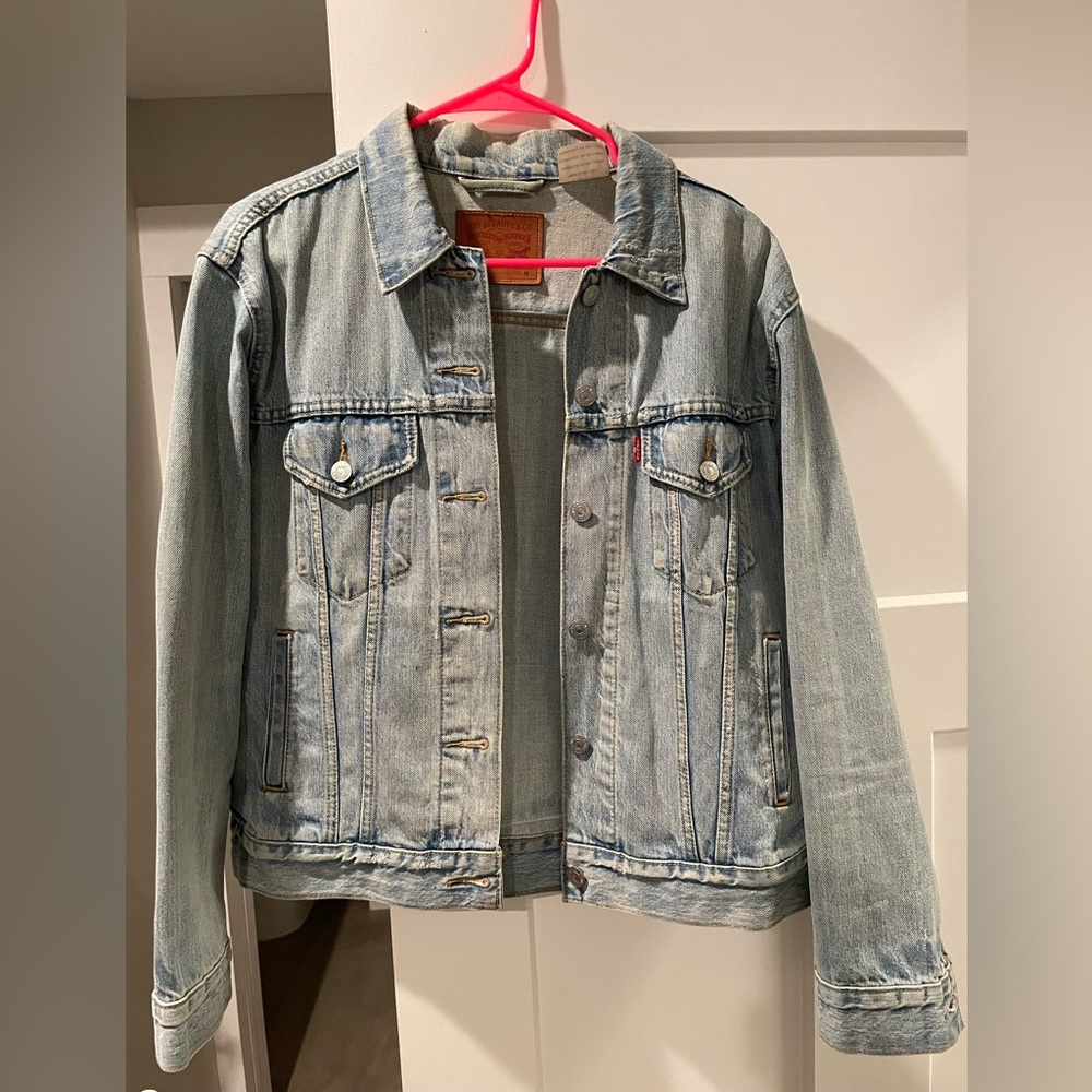 Levi’s denim jacket